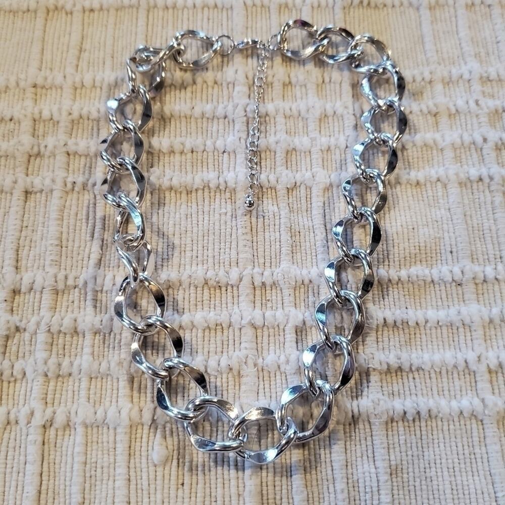 Large link chain linked silver colored choker necklace